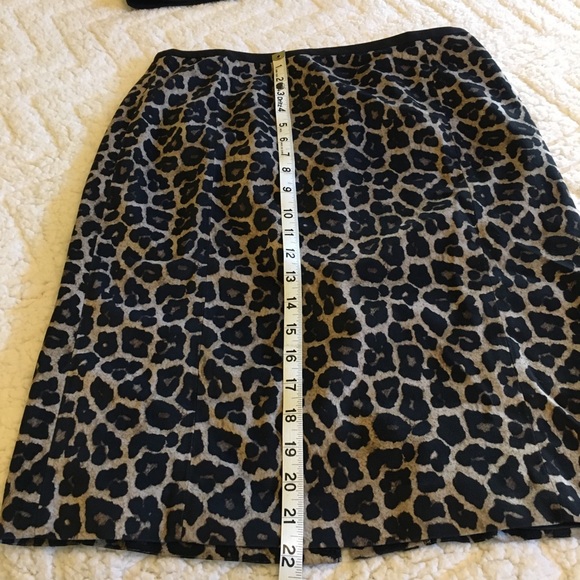 Liz Claiborne Micro Suede Animal Print Skirt - Picture 7 of 9